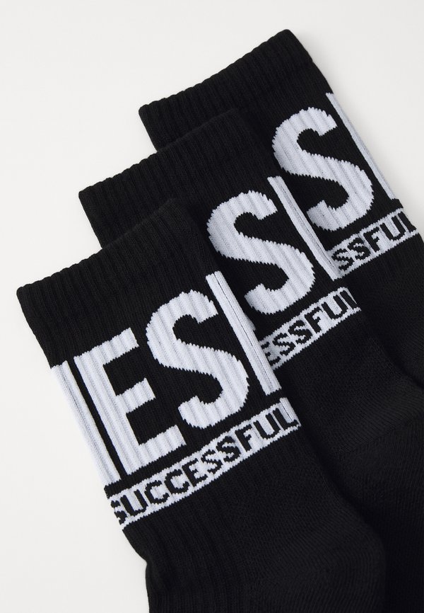 SKM-RAY-3PACK-CUSHIONED-17,5 - Socks - e41012