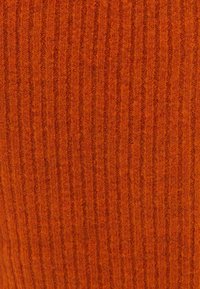 Niet geselecteerd, umber