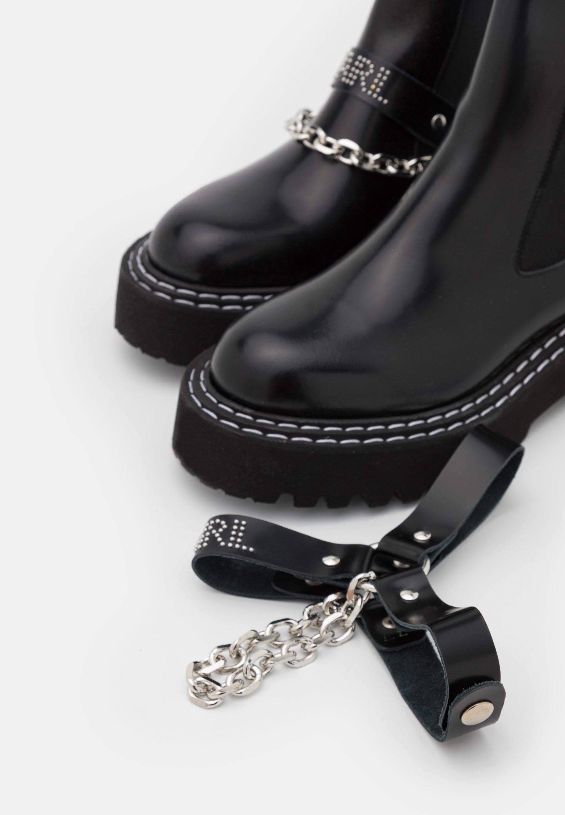 KARL LAGERFELD PATROL II STRAP GORE BOOT - Cowboy/biker ankle boot - black  - Zalando.de