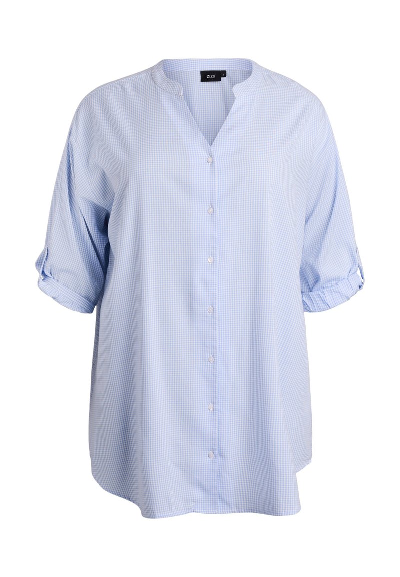 Niebiesko-biała koszula w kratkę zapinana na guziki z kołnierzykiem mandarynka i podwiniętymi krótkimi rękawami, wykonana z lekkiego materiału.