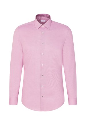 Chemise à manches longues rose en tissu texturé. Présente un col à bouton avec un détail à motifs contrastés à l'intérieur.