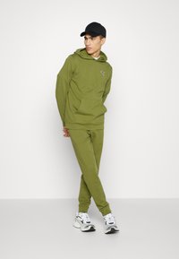 Puma BETTER ESSENTIALS - Felpa - olive green