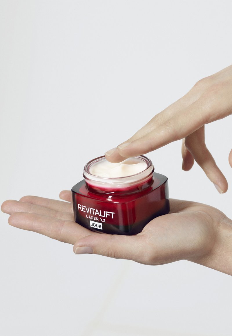 Damen Gesicht | L'Oréal Paris Skin REVITALIFT LASER X3 TAG 50ML Gesichtscreme - QM34870 Damen Gesicht | L'Oréal Paris Skin REVITALIFT LASER X3 TAG 50ML Gesichtscreme - QM34870