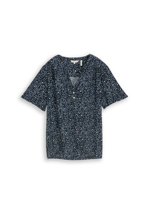 Blouse bleu marine à manches courtes avec motif floral en liane blanc et jaune et petit col en V avec trois boutons.