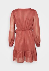 ONLY Petite Robe de jour - red