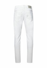 Witte denim jeans met een slim fit, voorzien van twee achterzakken, een discreet logo-label op de tailleband en een gladde textuur.