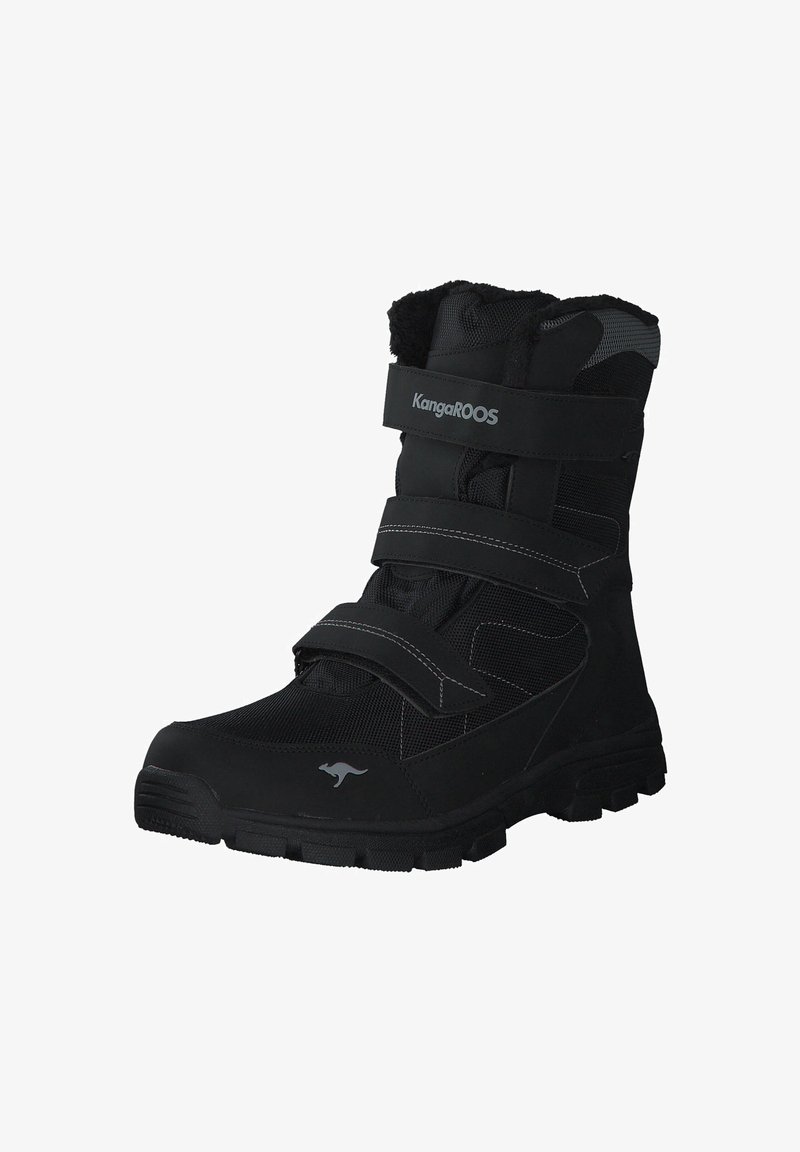 Schwarze Winterstiefel aus synthetischem Material, mit drei verstellbaren Riemenschlüssen, strukturierten Seiten und einer robusten Sohle für besten Halt.
