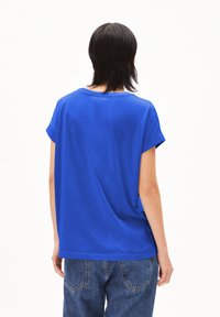 ARMEDANGELS IDAARA - T-shirt basic - dynamo blue