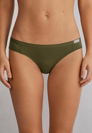 CUT - Slip - green