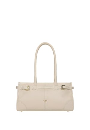 Beżowa prostokątna skórzana torebka z dwoma długimi uchwytami, paskami z klamrami po bokach i małym złotym emblematem na środku z przodu.