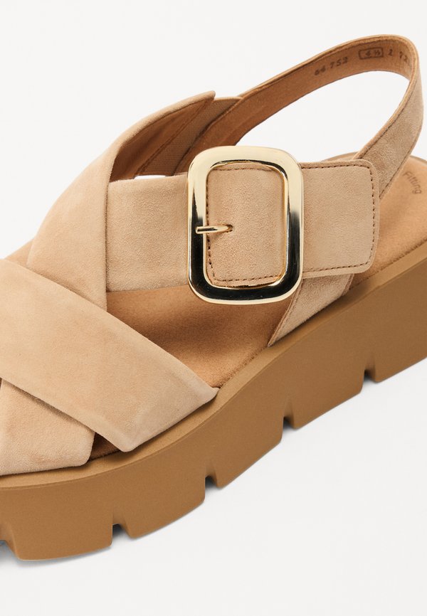Platform sandals - caramel3