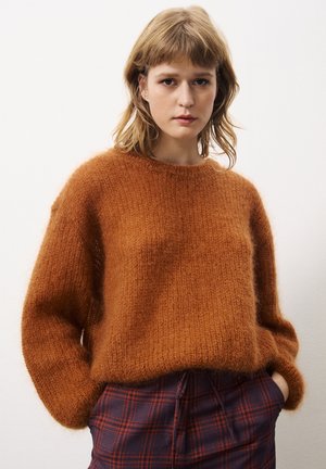 FRNCH PATSY - Trui - ocre
