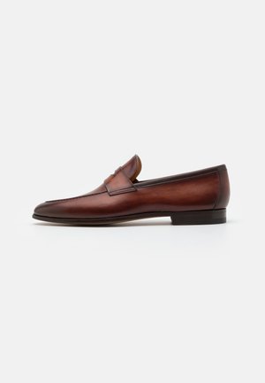Slip-ons - coñac