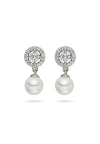 Pendientes de plata con un diseño circular y una piedra clara en la parte superior, adornados con un gota de perla y rodeados de pequeños cristales.