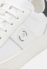 Antony Morato Baskets basses - white