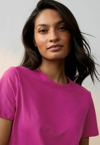 Next - T-shirt basic