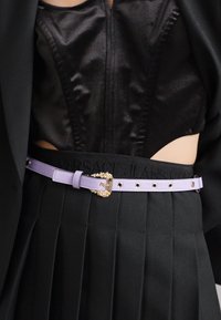 Thumbnail Image 2