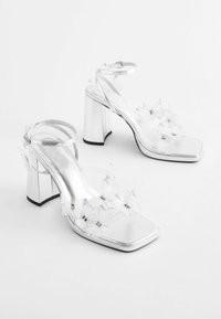 Next FOREVER COMFORT - Aukštakulniai sandalai - silver