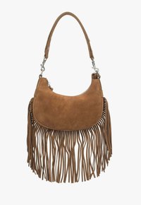 Bruine suède handtas met een gebogen vorm, franjes langs de onderkant en een schouderriem met metalen hardware accenten.