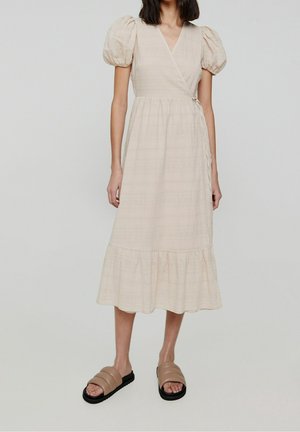 Day dress - beige