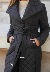 Lipsy QUILTED BELTED WRAP PADDED  - REGULAR FIT - Téli kabát - black