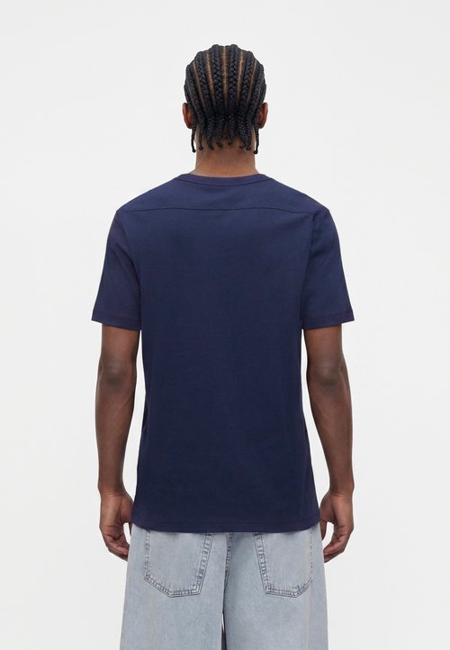 Nike T-Shirt 'Club' — foto 3
