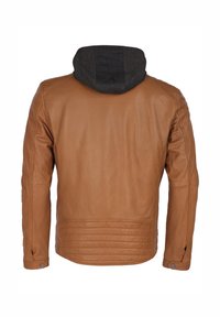 Brun læderjakke med en grå hætte. Har syede detaljer på ærmerne og nedre ryg, ensfarvet med en glat overflade.