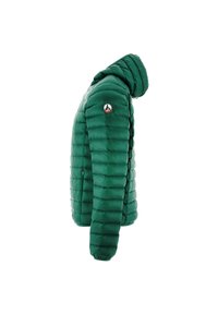 Groene pufferjack met een capuchon, voorzien van gestikte secties, een ritssluiting en een logopatch op de bovenarm. Glad, lichtgewicht materiaal.