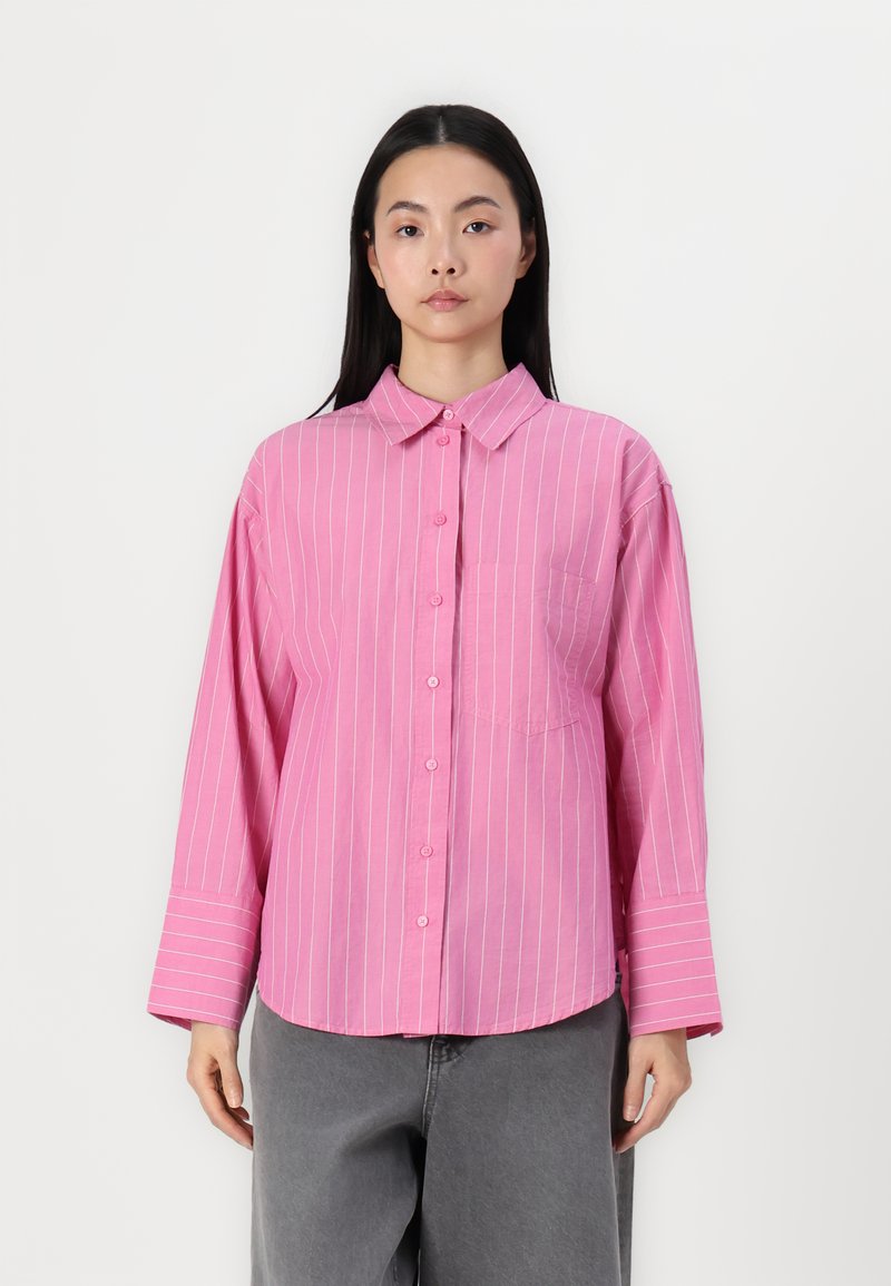 Gina Tricot POPLIN  - Užsagstoma palaidinė - pink