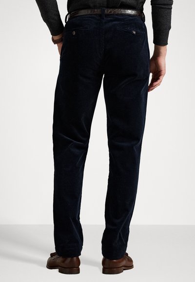 Polo Ralph Lauren STRETCH STRAIGHT FIT CORDUROY TROUSER - Nadrágok - aviator navy