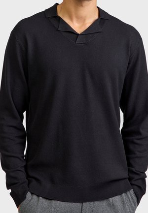 Pullover - black