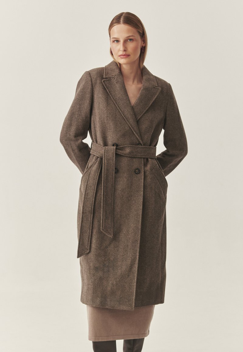 TATUUM TEA - Cappotto classico - light brown