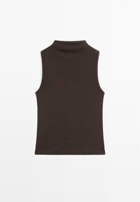 Bruine mouwloze top met een hoge hals, gemaakt van zachte stof; heeft een getailleerde silhouet en strakke, eenvoudige lijnen.