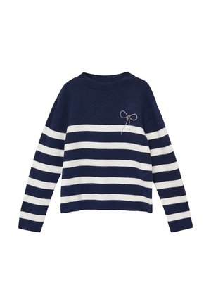 - Sweter