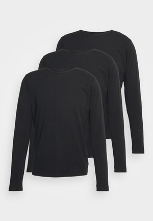 Drei schwarze Langarm-T-Shirts übereinander gestapelt, aus weichem Stoff, mit rundem Halsausschnitt und geradem Schnitt, ohne sichtbare Muster oder Akzente.