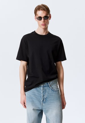 OVERSIZED - T-shirt basique - black