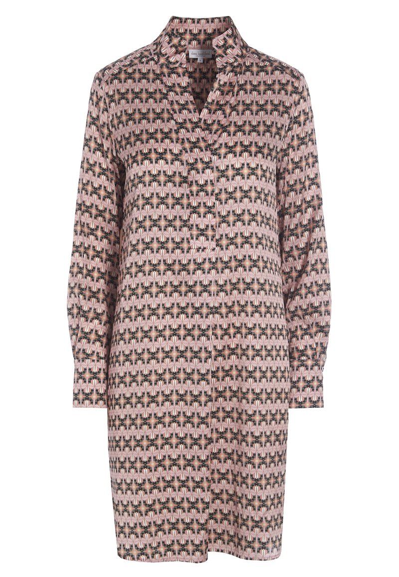 Robe-chemise à manches longues avec motif floral géométrique rose et marron, col en V et poignets boutonnés, présentée sur fond uni.