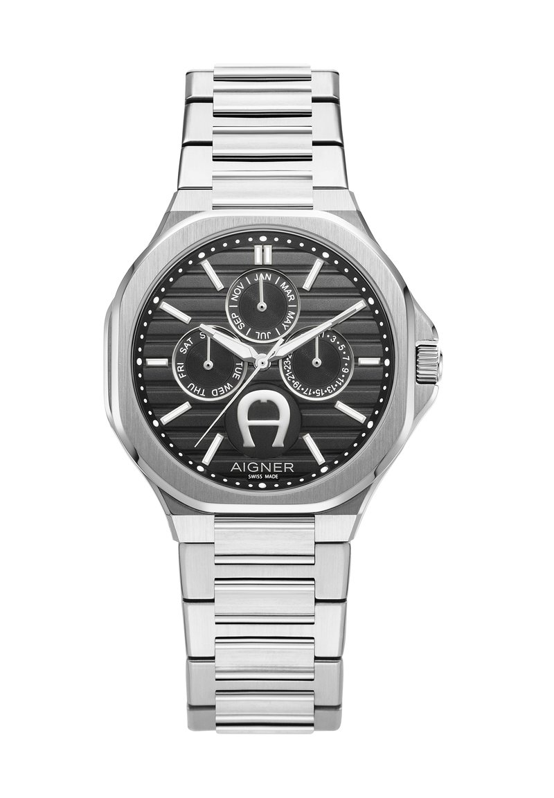 Orologio in acciaio inossidabile argento con cassa ottagonale, quadrante nero testurizzato, indicatori delle ore bianchi e tre quadranti secondari per le funzioni di data e giorno.