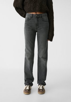Stradivarius Džínsy s rovným strihom - dark grey