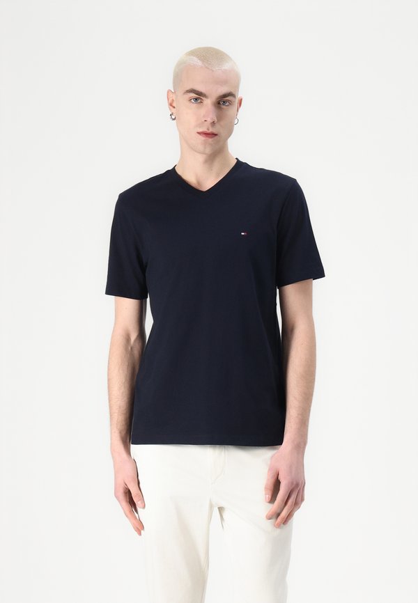 ESSENTIAL V NECK - Basic T-shirt - desert sky