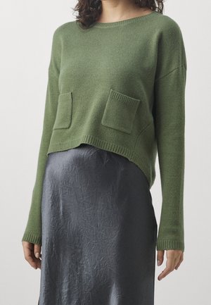 Sweter