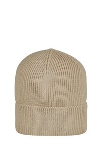 Beige Strickmütze mit geripptem Muster, runder Oberseite und umgeschlagenem Bündchen. Hergestellt aus weichem Material, ideal für die Freizeit.