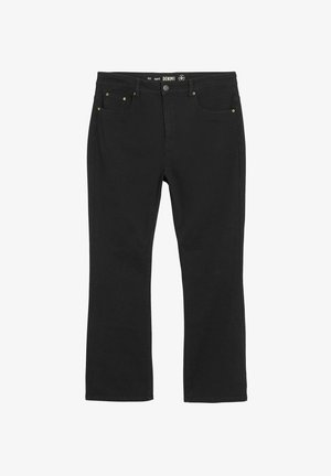 Schwarze Denim-Jeans mit geradem Bein, versehen mit goldenen Akzenten an den vorderen Taschen und einem klassischen Knopf- und Reißverschluss.