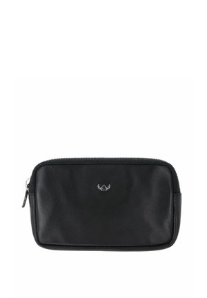 Schwarzes rechteckiges Lederetui mit Reißverschluss und kleinem silbernem Emblem in der Mitte vorne.