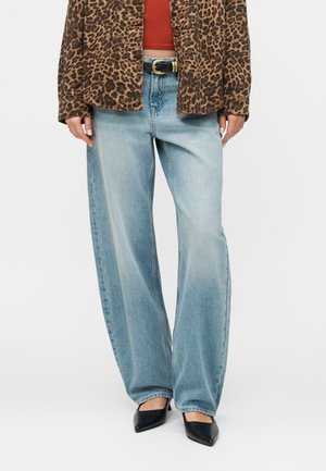 BARREL HINSDALE - Jean boyfriend - light indigo