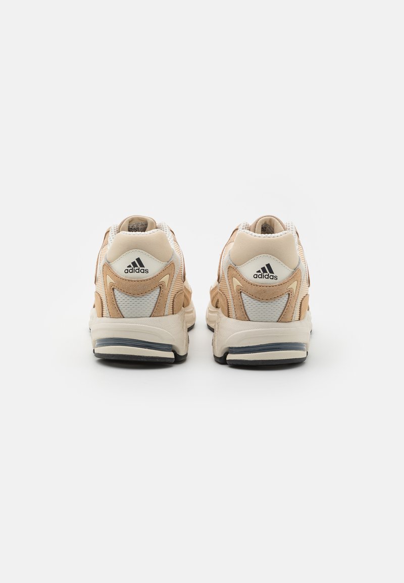 adidas gazelle silver green womens Adidas Response CL Brown main image 1