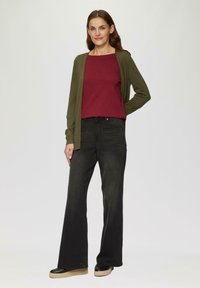 s.Oliver MIT U-BOOT-AUSSCHNITT - Langarmshirt - rubinrot