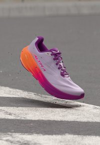 Неизбран, lavender fog/plctsflr/pink glow