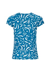 Camisa azul con un patrón abstracto blanco que presenta formas que asemejan hojas, líneas y círculos. Tejido suave con mangas cortas y cuello redondeado.