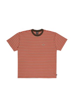 Rot und weiß horizontal gestreiftes T-Shirt mit einem braunen Rippkragen und Logodetail auf der linken Seite. Hergestellt aus Baumwollstoff.